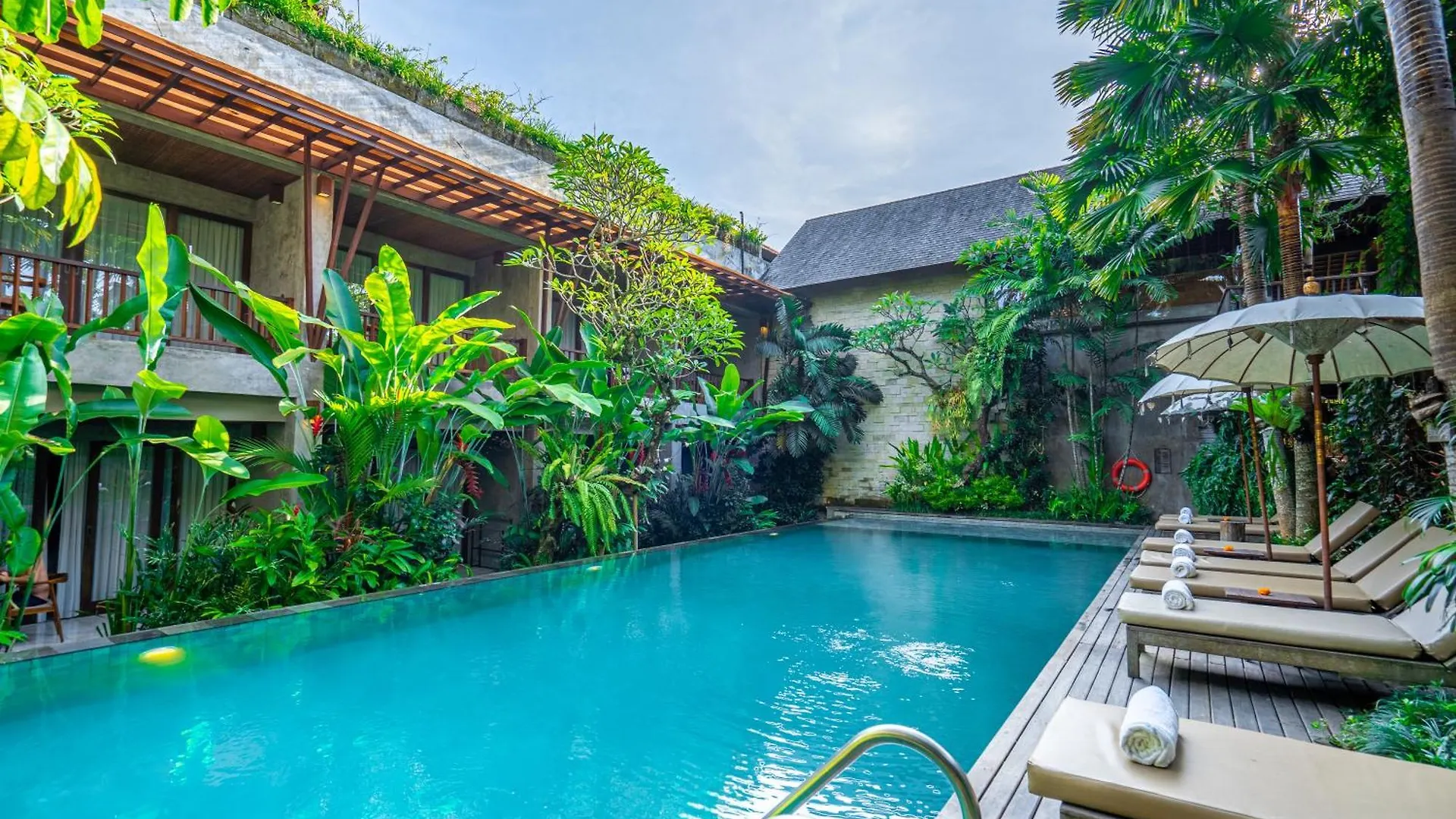 Purana Suite Ubud