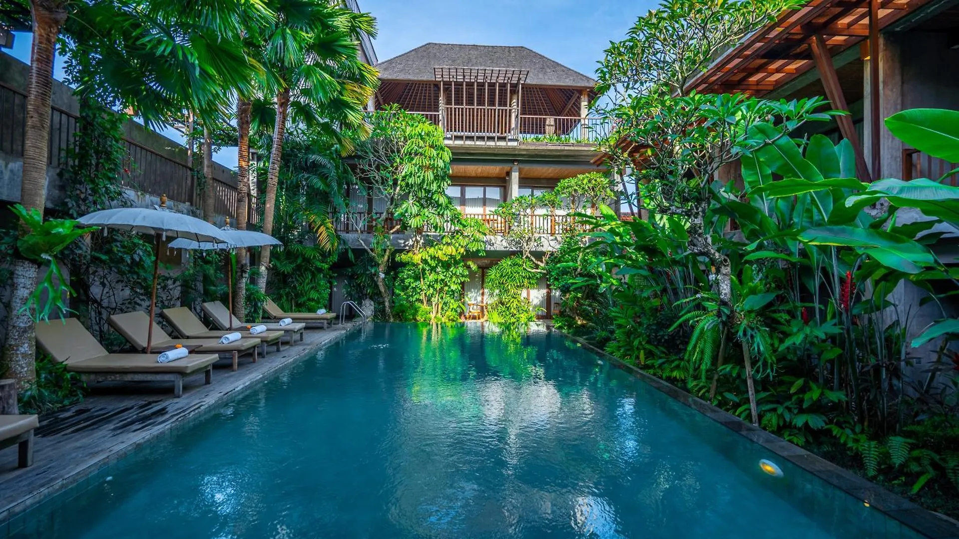 Purana Suite Ubud インドネシア
