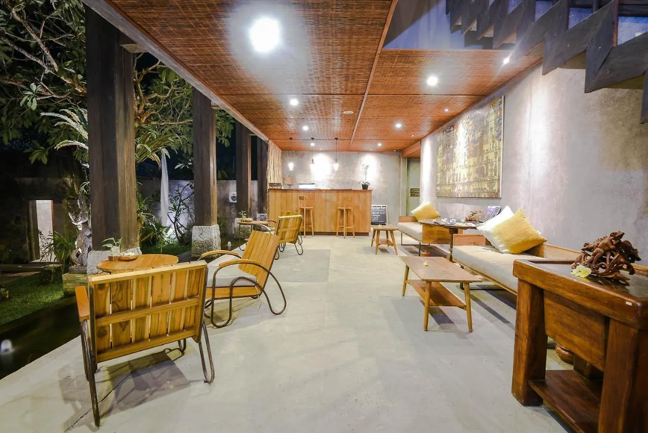 ホテル Purana Suite Ubud