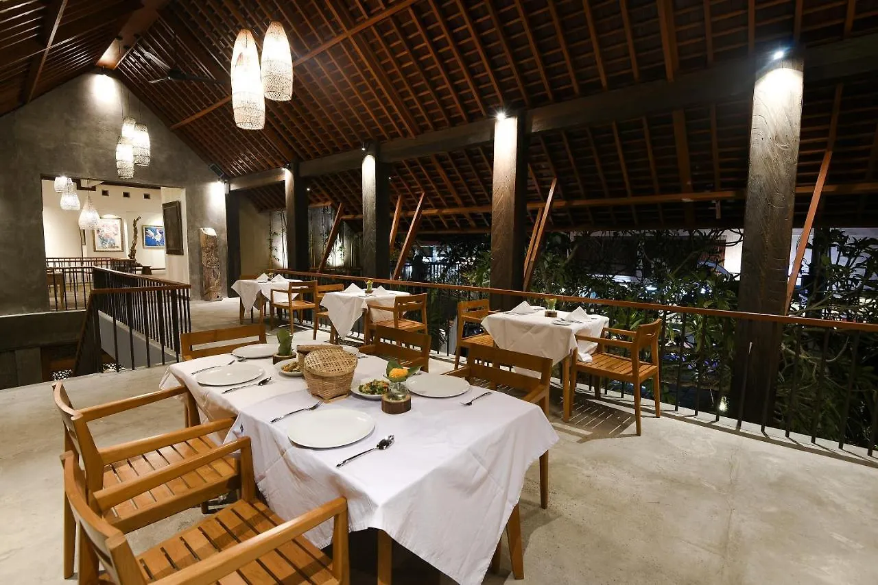 Purana Suite Ubud 5*,