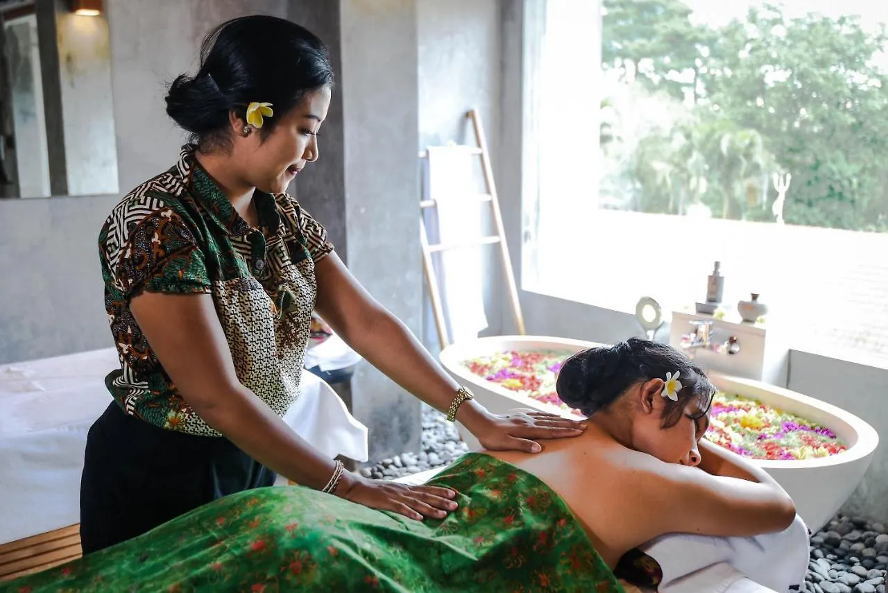 Purana Suite Ubud 5*, Ubud (Bali)